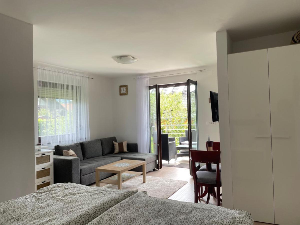 Ana Rooms Блед Экстерьер фото